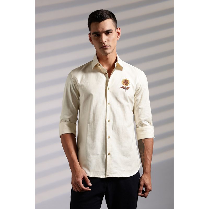 Eszett Sunflower Embroidery White Shirt (L)