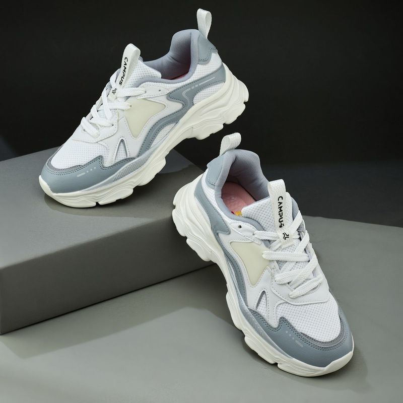 Campus LIGHTING White Women Sneakers (UK 5)