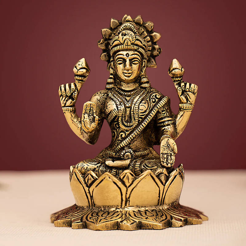 12+ Collections Of Lakshmi Sitting On Lotus Free To Download