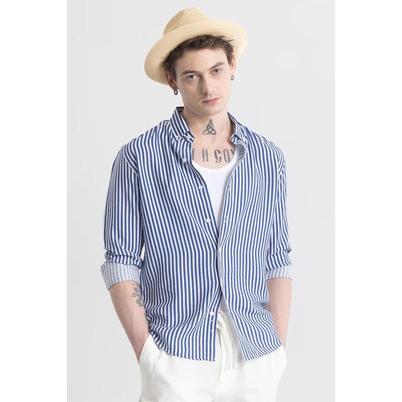 Snitch Men Blue Stripes Cotton Blend Casual Shirt (M)