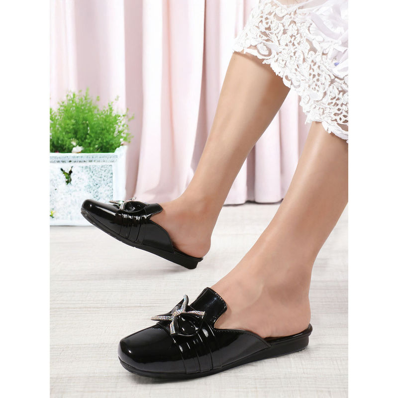 Carlton London Womens Sparkling Bow Patent Mules - Black (EURO 36)