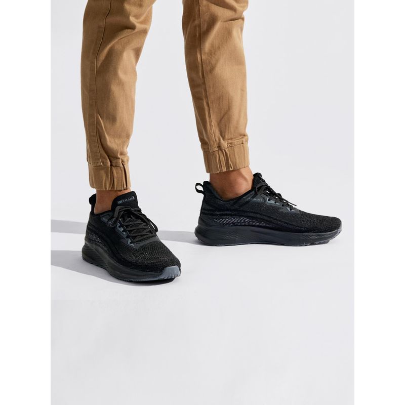 Neeman's Dashing Walker Black Sneakers (UK 6)