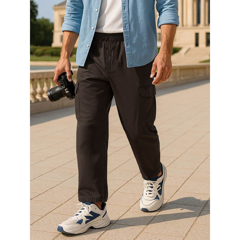 Bewakoof Men's Brown Oversized Cargo Carpenter Pants (30)