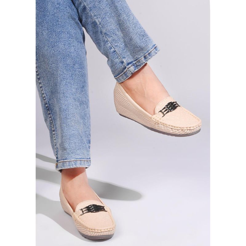 SHUZ TOUCH Classic Beige Comfort Loafers (EURO 36)