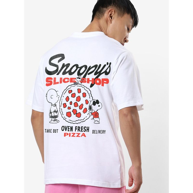 Bewakoof Official Peanuts Men's White Snoopy Shop Graphic Printed Oversized T-shirt (S)
