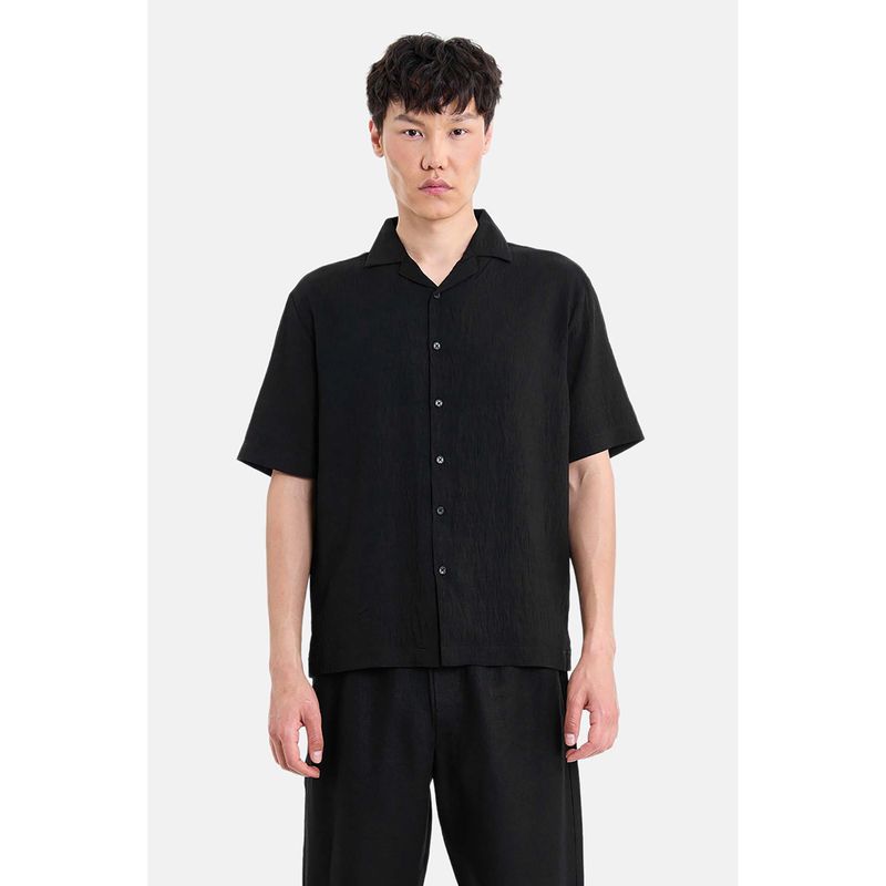 Snitch Black Textured Half Sleeves Boxy Resort/Vacation Shirt for Men (XL)