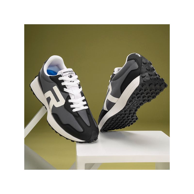 Strutt snkrs shop