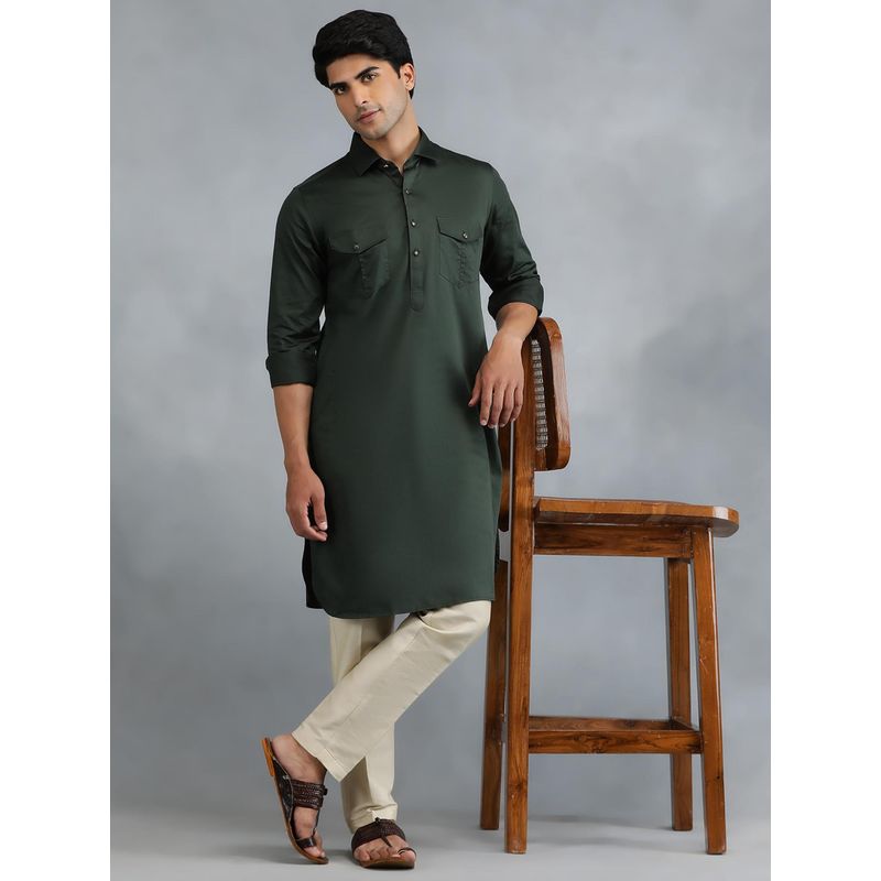 THE KURTA COMPANY Bottle Green Cotton Blend Solid Pathani Kurta (38)