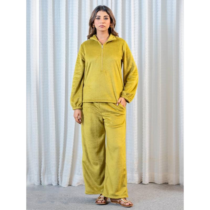 FEATHERS CLOSET Zip-Up Super Soft Olive Woollen Sweatshirt With Pyjama (S/M)