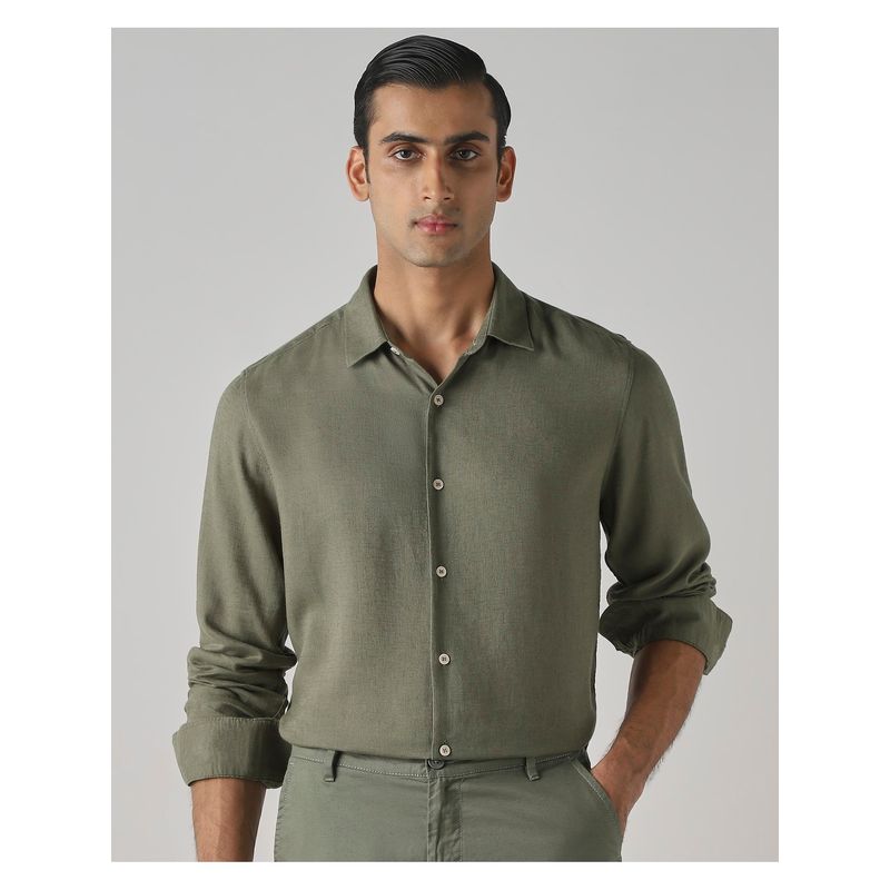 Mufti Muted Solid Olive Green Shirt (M)