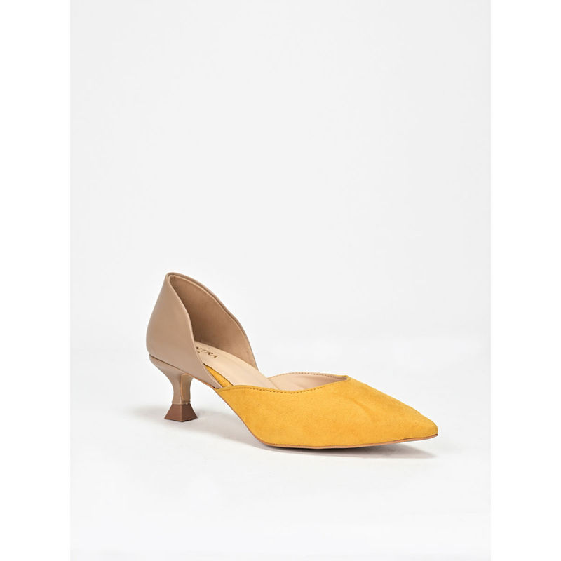 SCENTRA Celeste Chic Yellow Pumps (EURO 36)