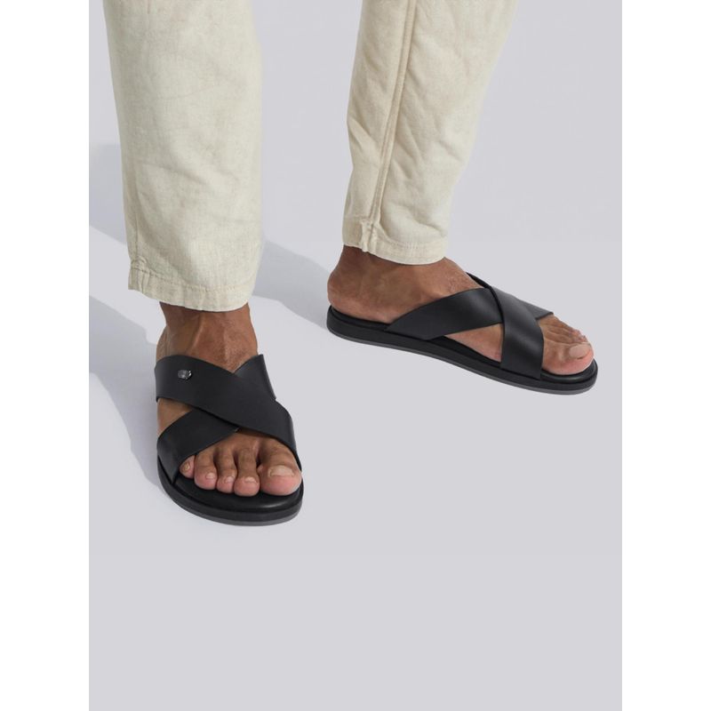 Neeman's The Minimals Black Sandals (UK 8)