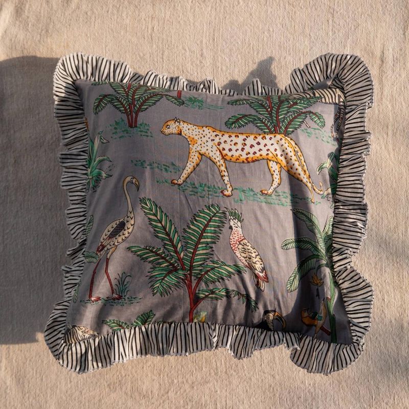 House of Ekam Grey Tropical Dreams Ruffle Cushion Cover (18x18 inches)