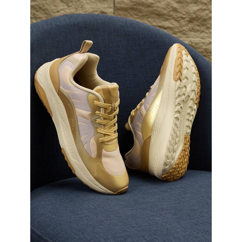 Campus FABLE Women Yellow Sports Shoes (UK 4)