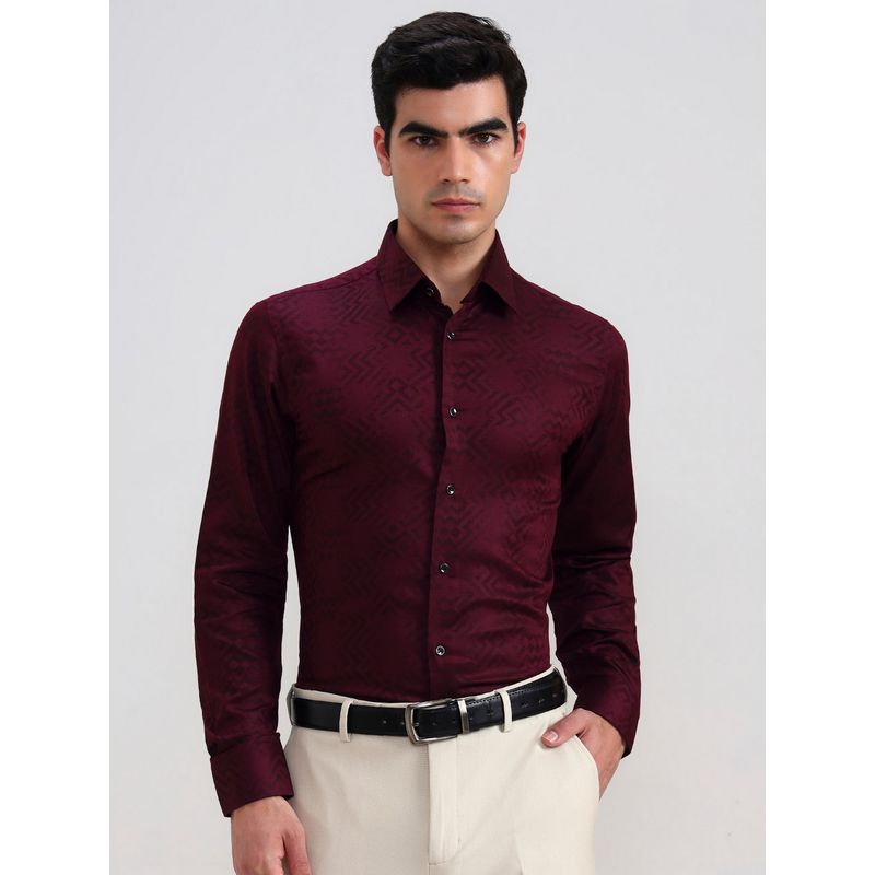 Wyre Men Wine Cotton Blend Geometric Slim Fit Party Wear Shirt (42)