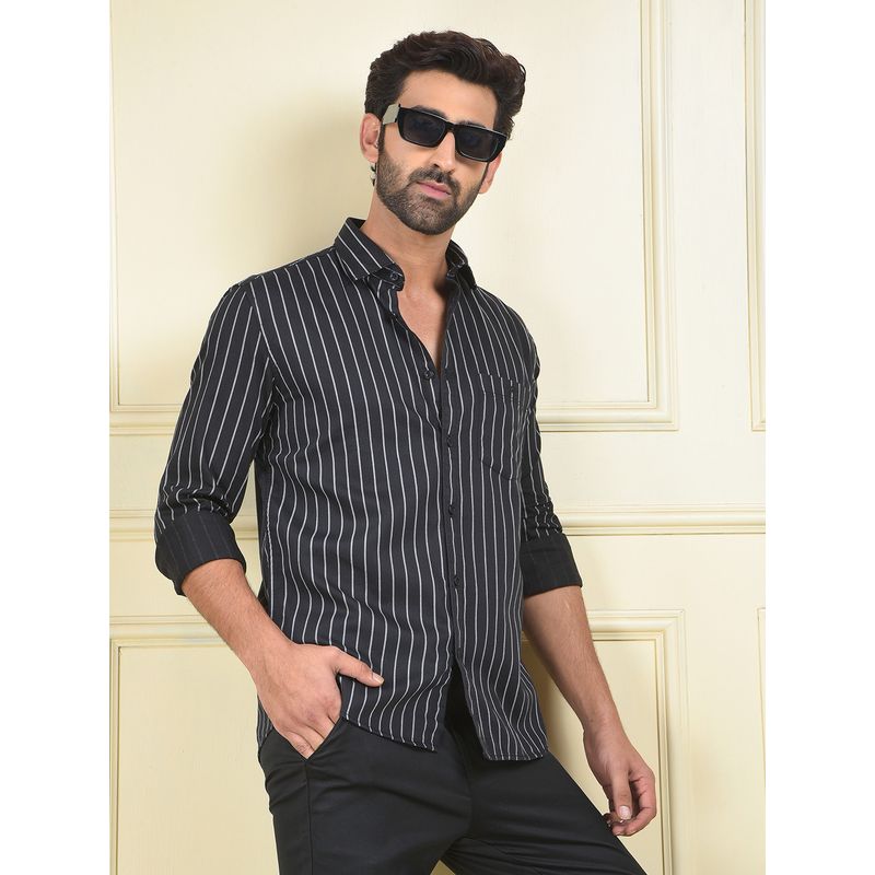 CRIMSOUNE CLUB Men Black Vertical Stripes Casual Shirt (M)