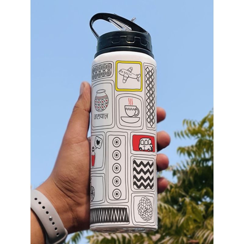 Ziddi print sipper bottle Love AOP