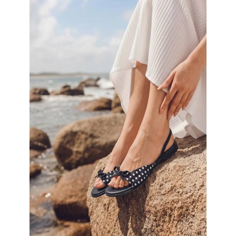 Indifeet Women Black Slingback Sandals with Bow Detailing (EURO 36)