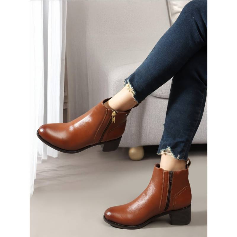 Carlton London Tan Solid Mid Top Women Winter Boots (EURO 40)