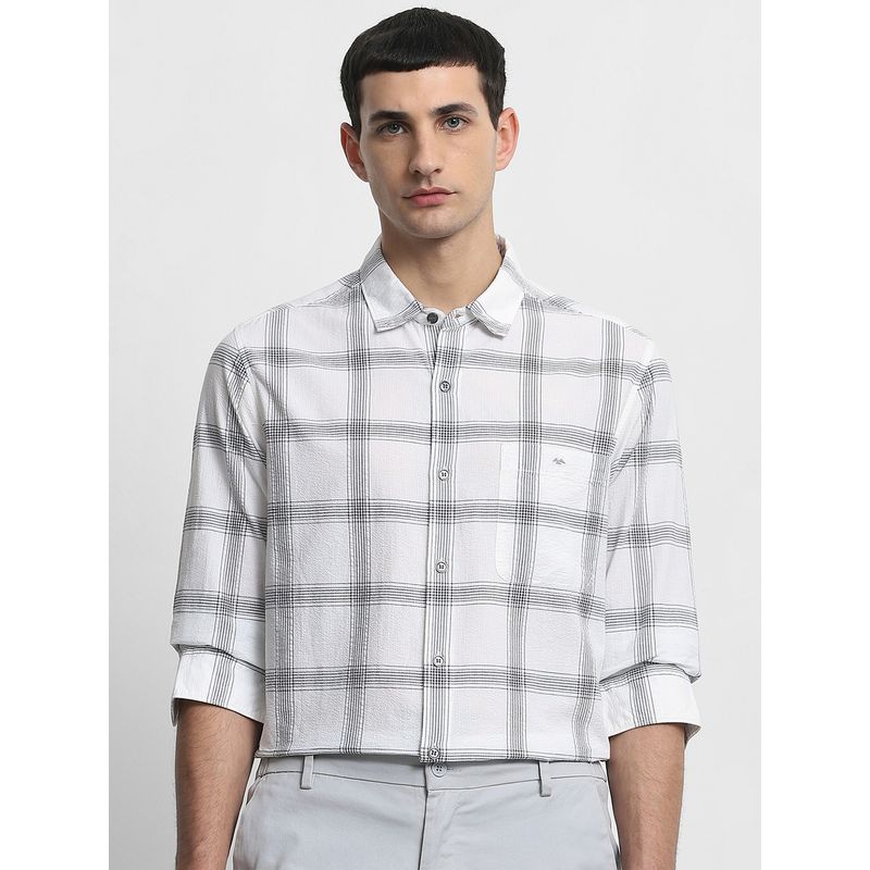Mufti Men White Checks Slim Fit Shirt (M)