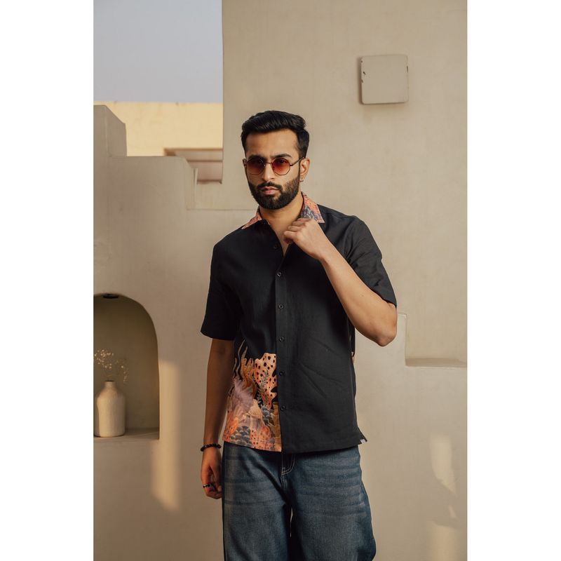 DRAGIT Men Black Linen Graphic Shirt (S)