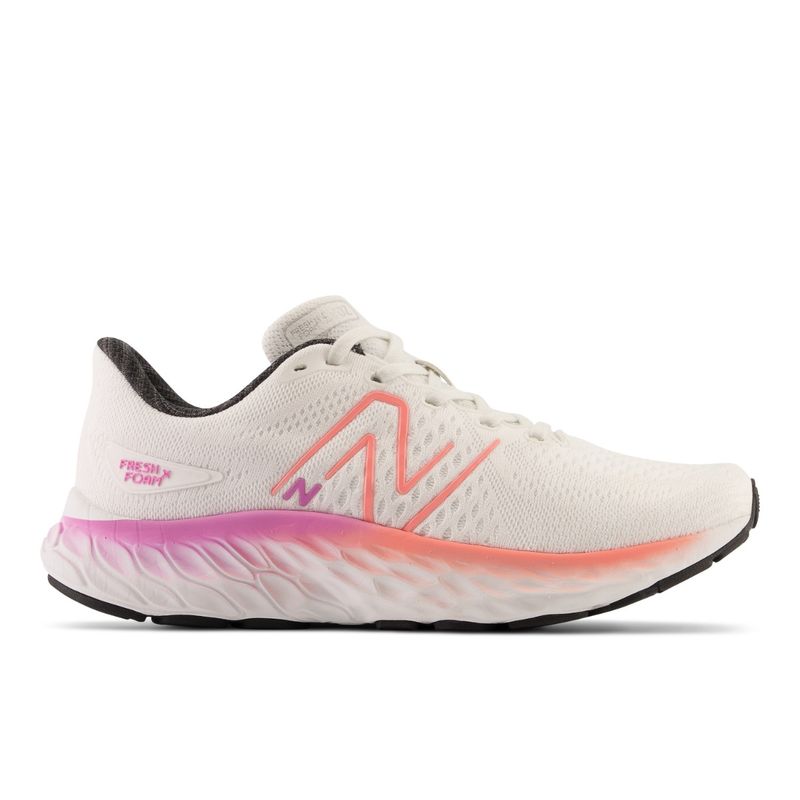 New Balance Women Evoz White Running Shoes (UK 4)