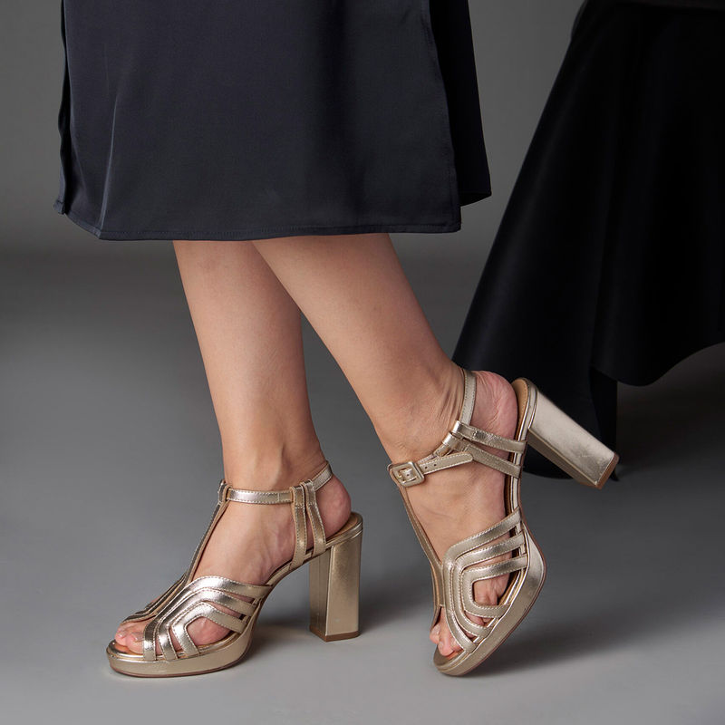 Oroh Tarifa Gold Heels (EURO 42)