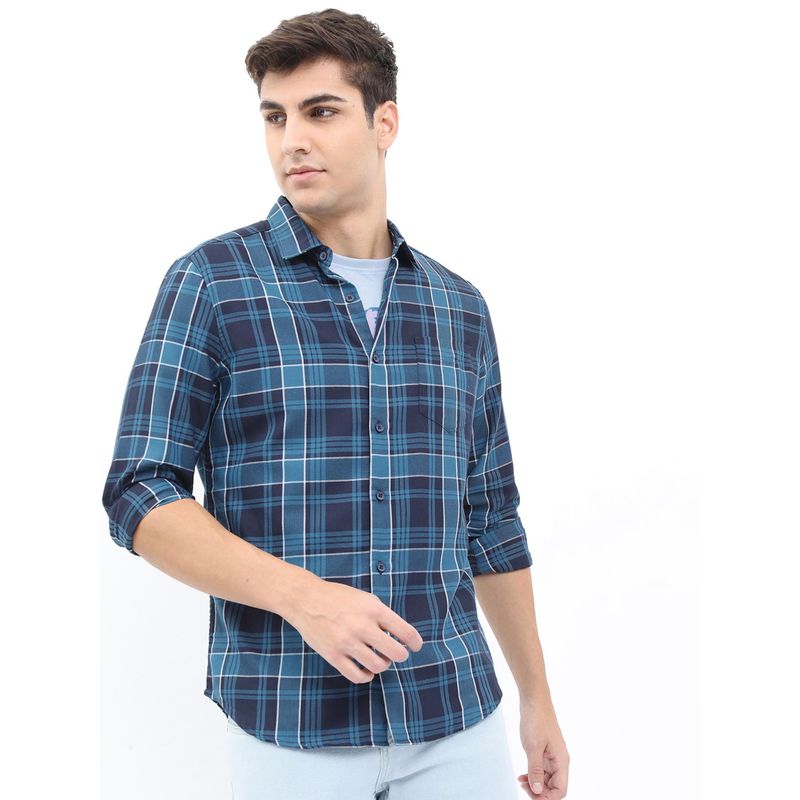 HIGHLANDER Men Navy Blue Cotton Blend Checks Slim Fit Shirt (L)