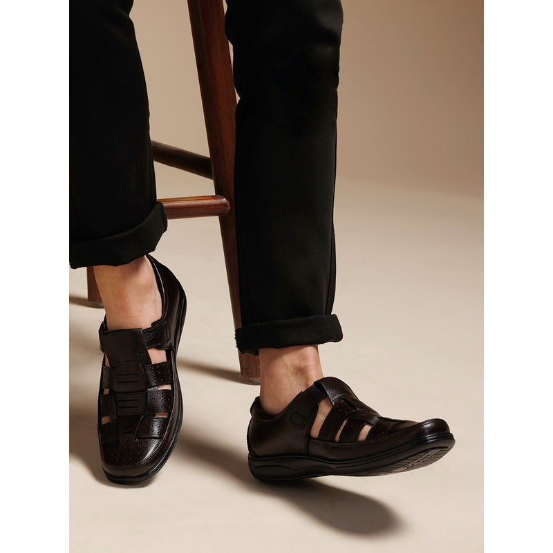 Zoom Shoes Mens Velcro Sandals - Brown (UK 10)