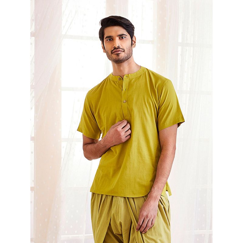 Vastramay Mens Olive Cotton Short Kurta (S)