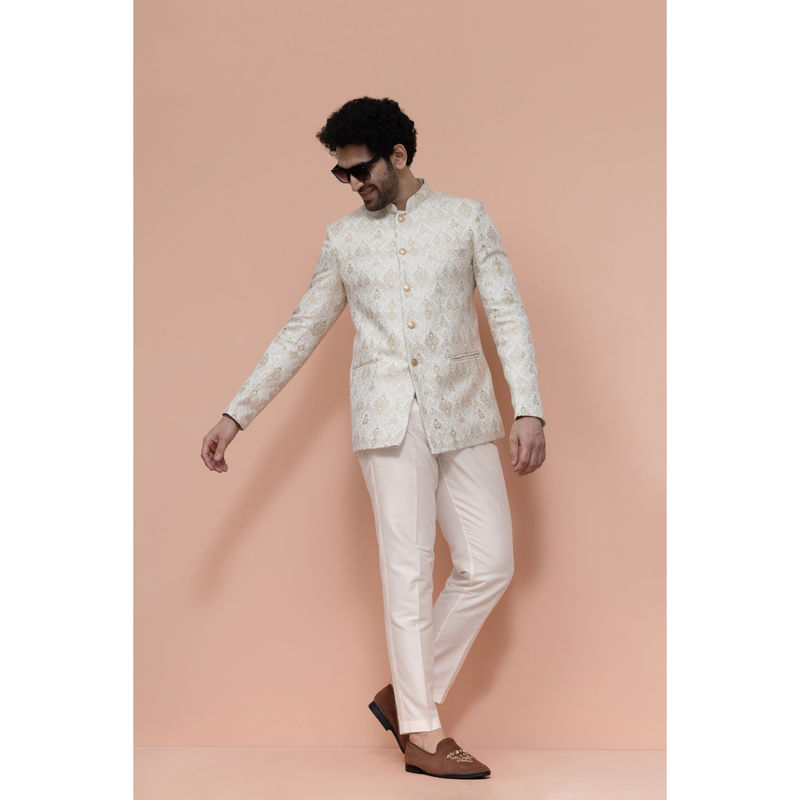 KISAH Men Off White Self Design Jodhpuri Bandhgala with Pant (40)