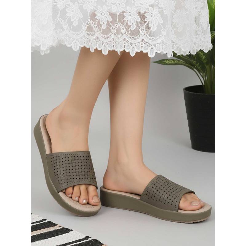 LYDC LONDON Women Olive Eva Slip On Sliders (UK 4)