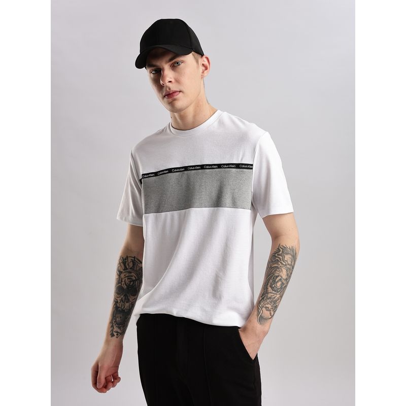 Calvin Klein Men White Colorblocked T-Shirt (2XL)