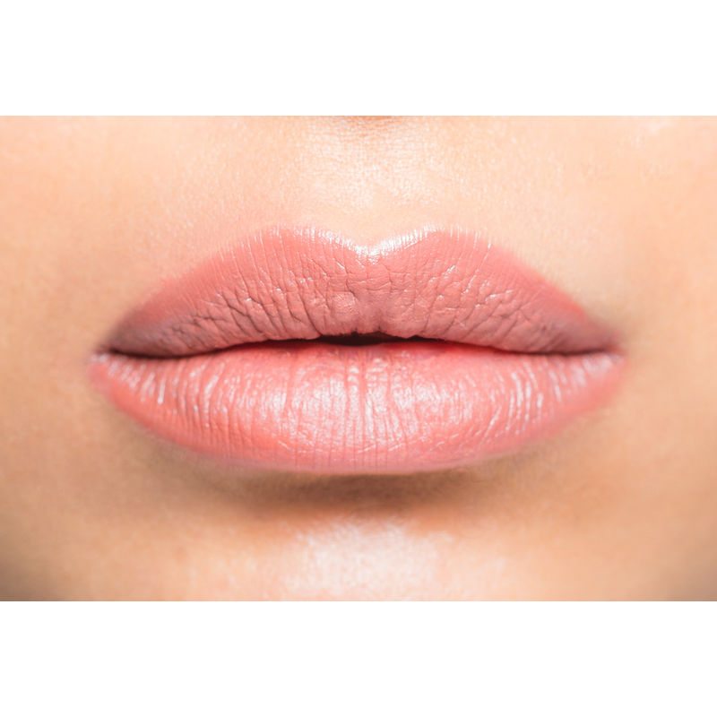 Buy Loreal Paris Color Riche Moist Matte Lipstick Online In India