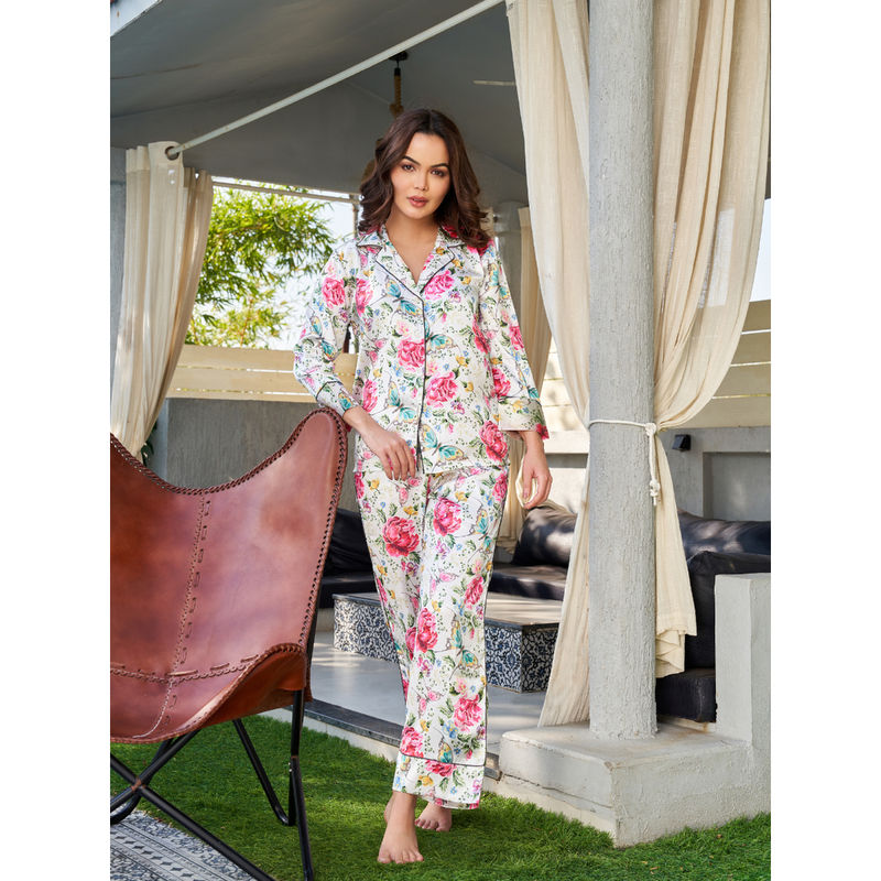 EZME STUDIO White Floral Dreams Print Shirt and Pyjama (Set of 2) (XS)