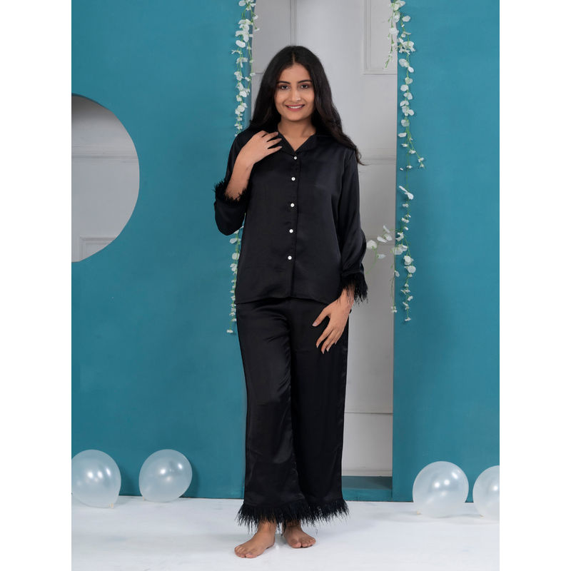 EZME STUDIO Black Ostrich Feather Shirt and Pyjama (Set of 2) (2XL)