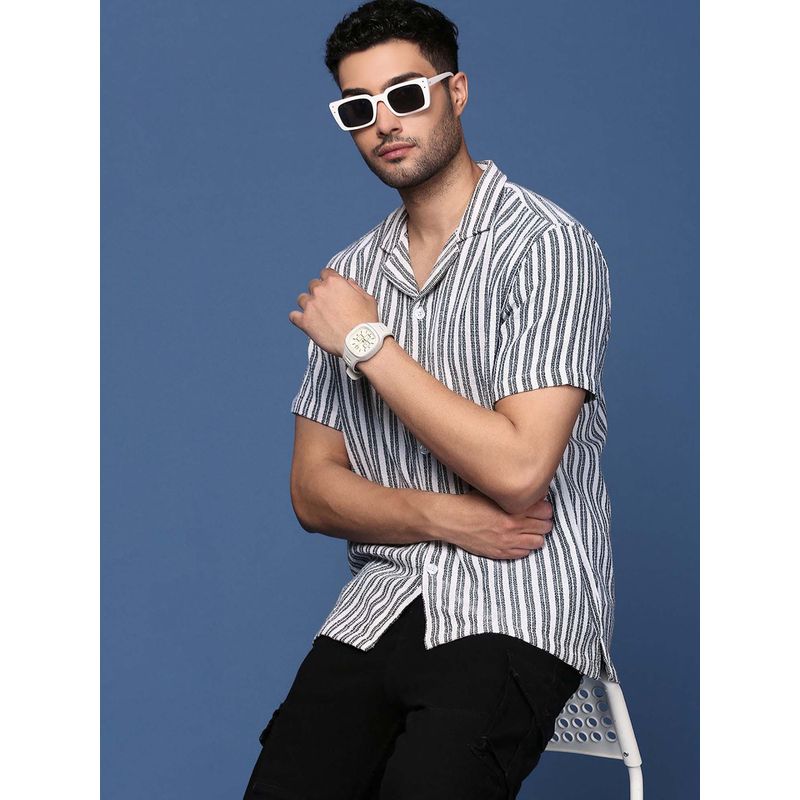 SHOWOFF Mens Cuban Collar Striped White Relaxed Fit Shirt (M)
