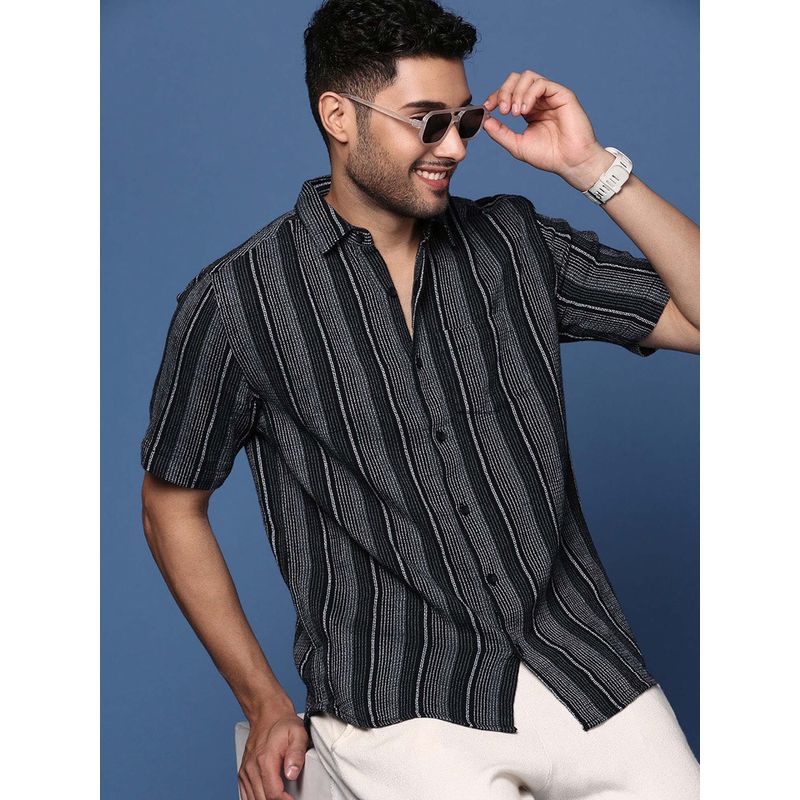 SHOWOFF Mens Striped Black Slim Fit Shirt (S)