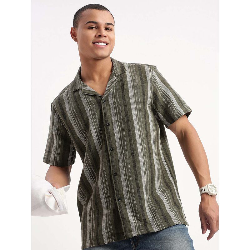 SHOWOFF Mens Short Sleeves Cuban Collar Vertical Stripes Olive Shirt (M)