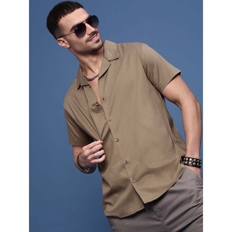 SHOWOFF Men Olive Solid Cuban Collar Relaxed Fit Shirt (S)