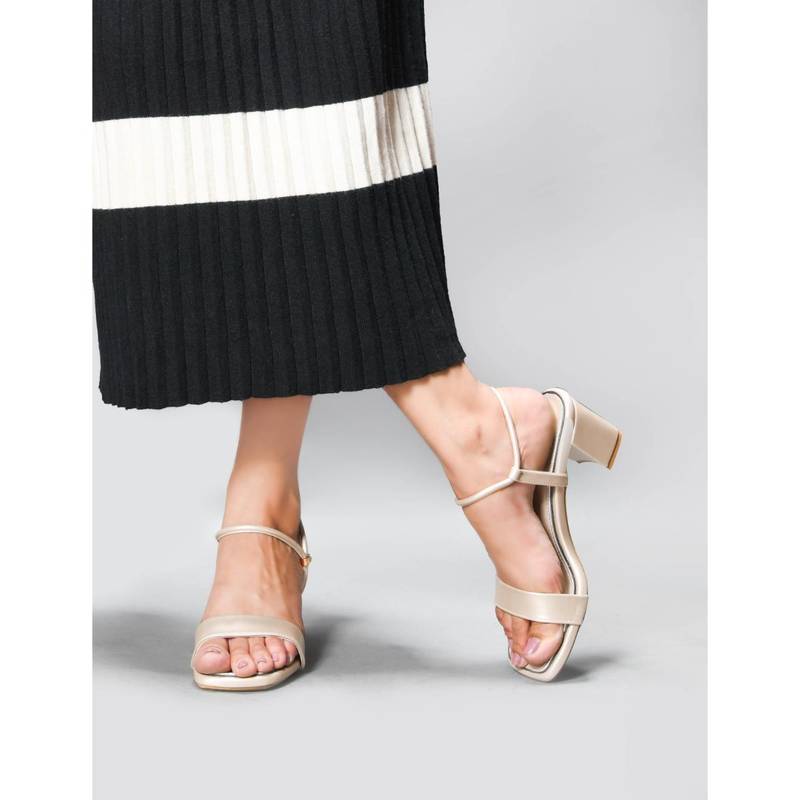 SHUZ TOUCH Golden Metallic Block Heels (EURO 37)