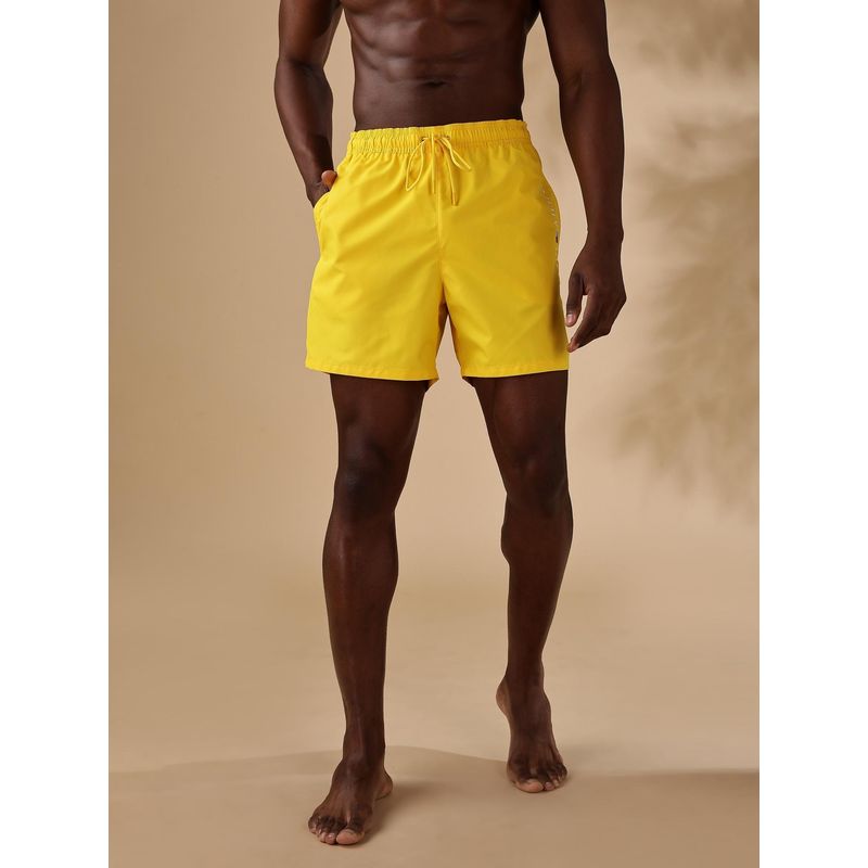 Tommy Hilfiger Yellow Regular Fit Solid Mid Rise Shorts (L)