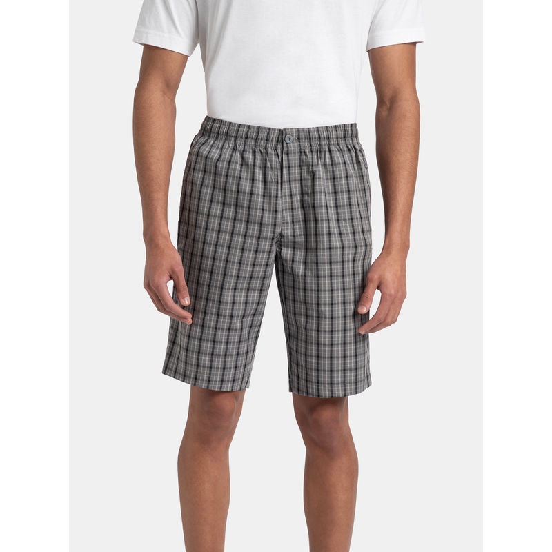 Jockey 9005 Men Super Combed Cotton Woven Bermuda - Quiet Shade & Black (M)