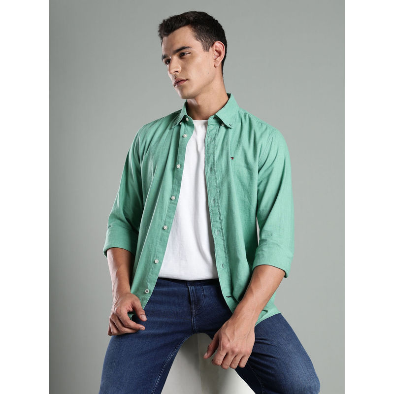 Tommy Hilfiger Men Green Solid Casual Shirt (S)