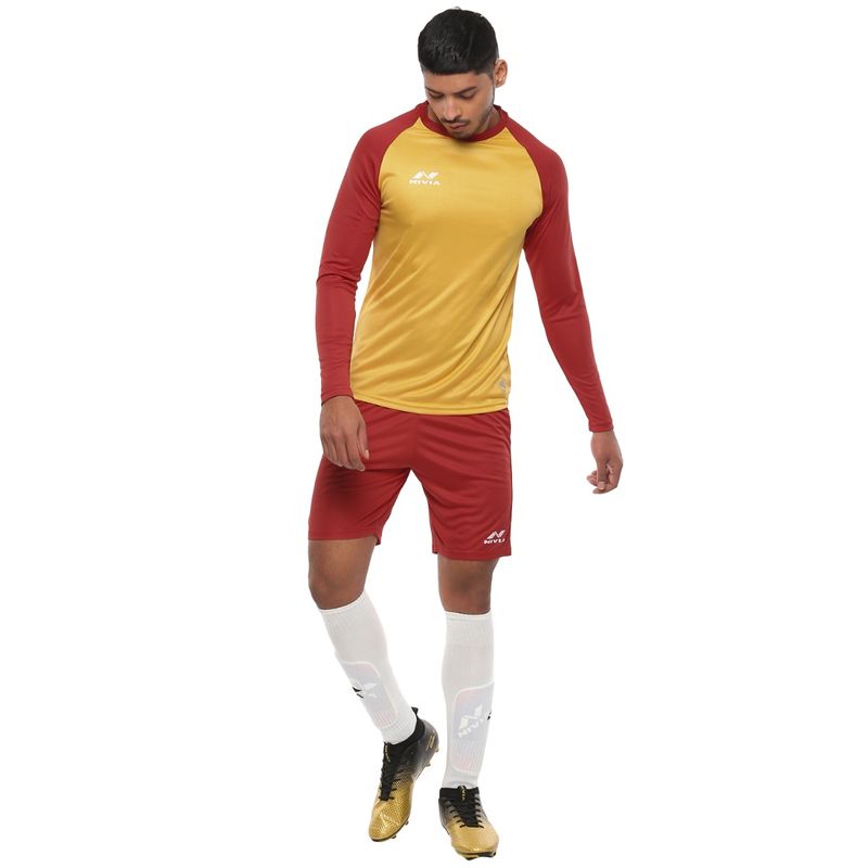 Nivia Destroyer Football Jersey Set (S)