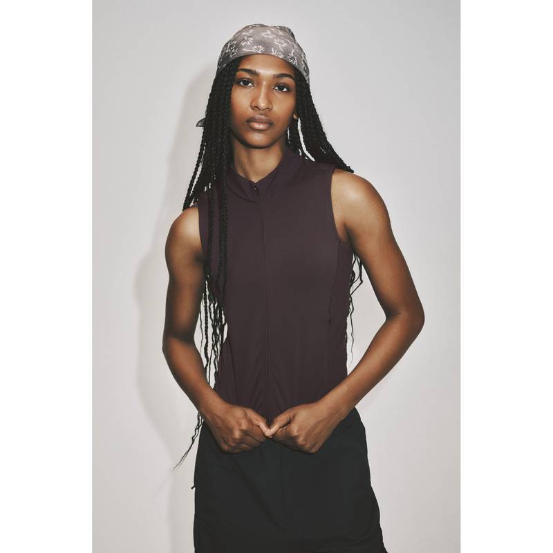 H&M Women Brown Slim Fit Running Gilet With Sculptmove (S)