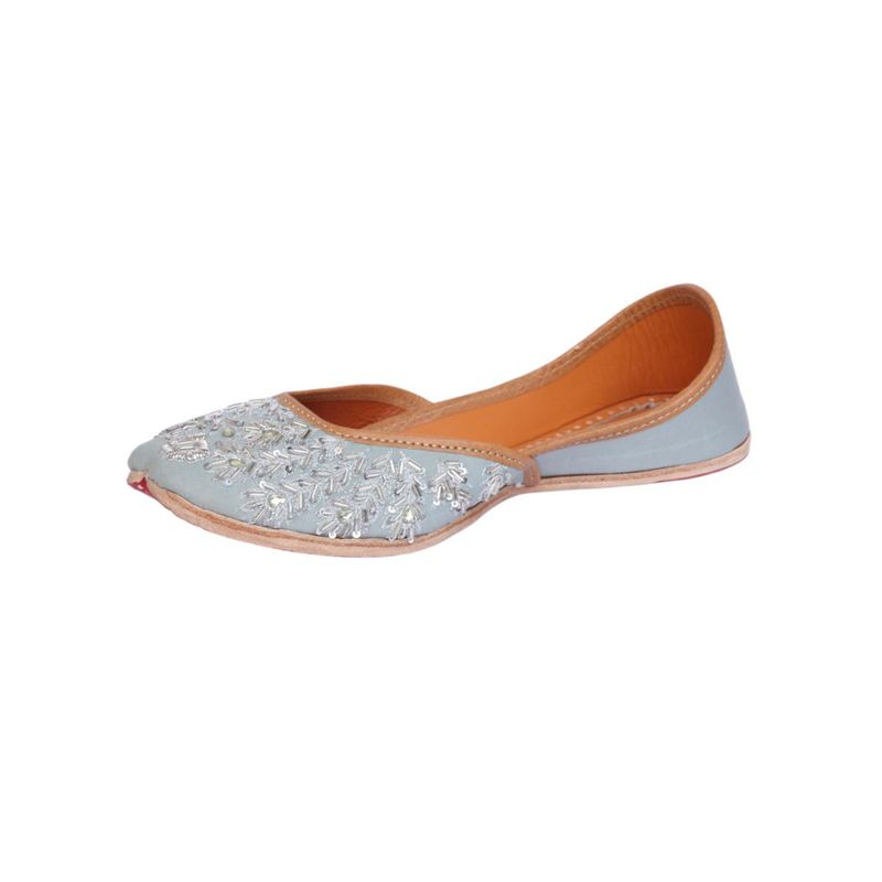 KURRBAT Twilight Silver Juttis with Embroidery (EURO 35)