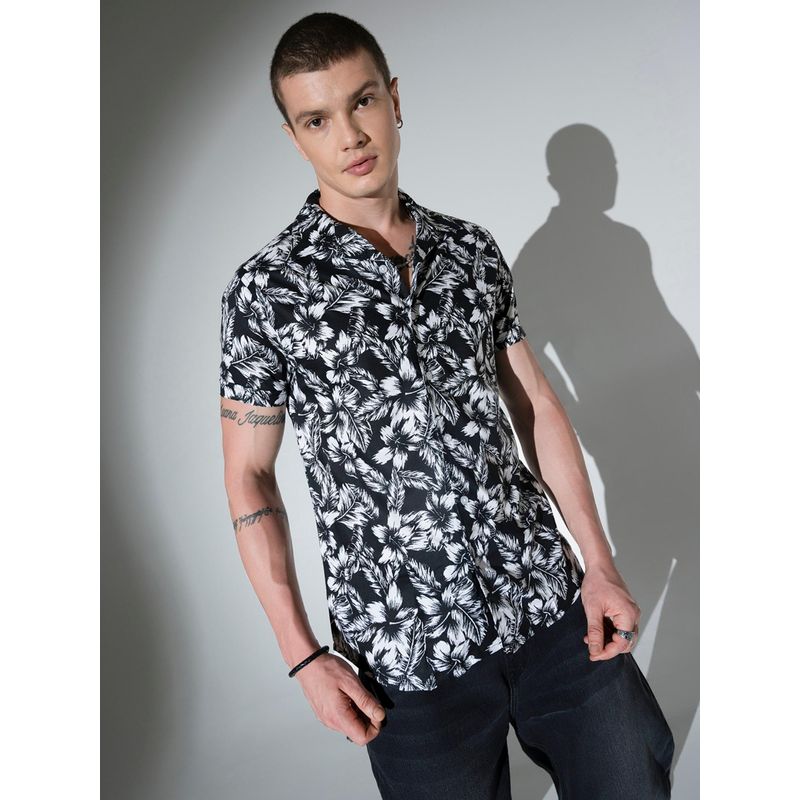 Hubberholme Men Viscose Rayon Cuban Collar Short Sleeves Printed Oversized Casual Black Shirt (42)