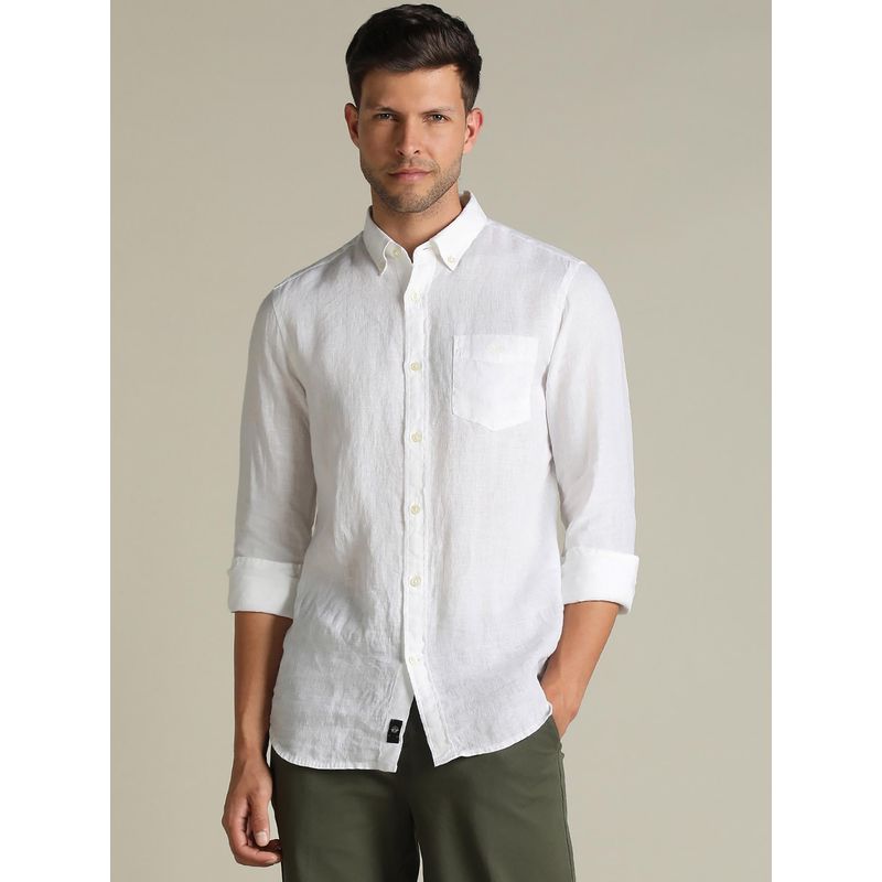Dockers Men Solid White Classic Fit Shirt (L)