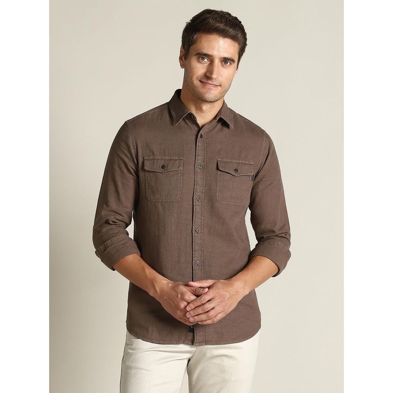 Dockers Men Solid Brown Classic Fit Shirt (XL)